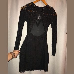 Express Black Lace Long-sleeve Open Back Dress
